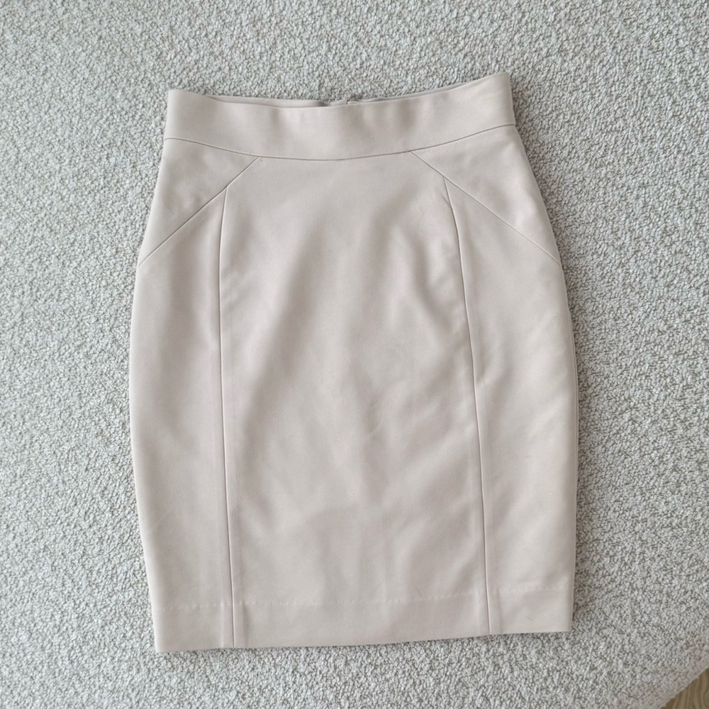 H&M Cream Knee-Length Pencil Skirt for Work
